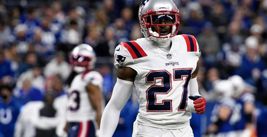 Patriots Trade for Chargers Cornerback J.C. Jackson